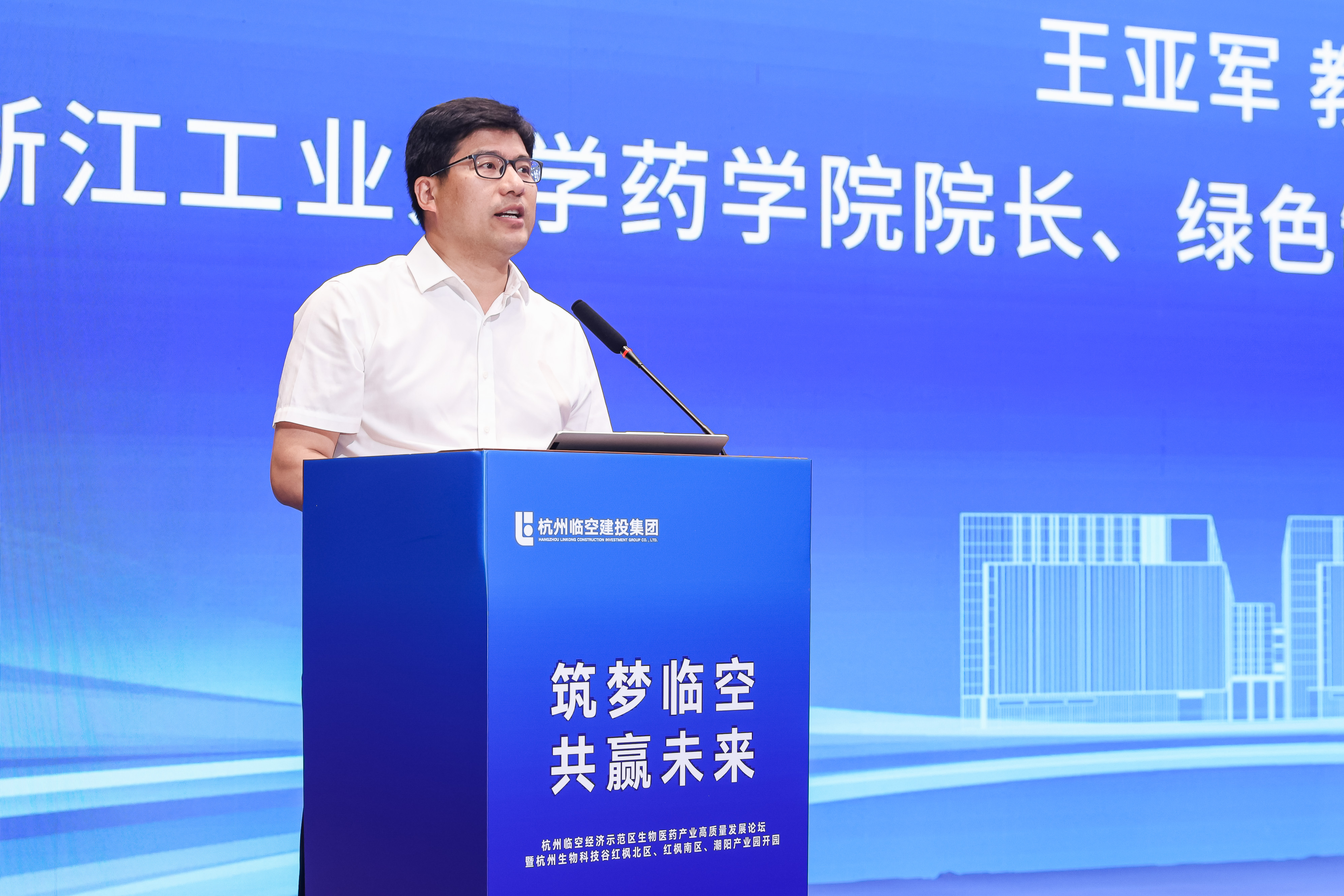 1U6A7108_1.JPG